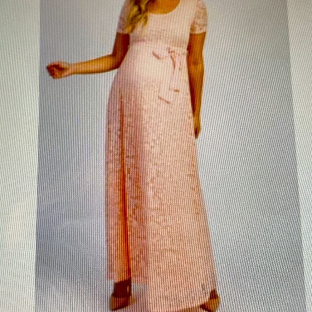 Maternity dress with tag, never worn